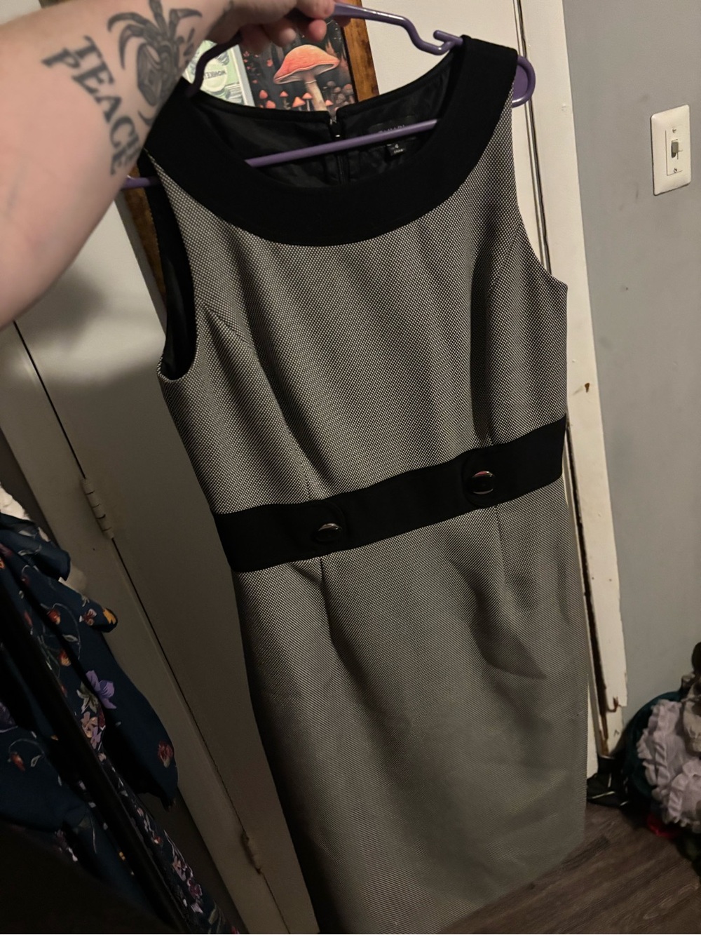 Tahari Black Trim Gray Textured Midi Sheath Dress